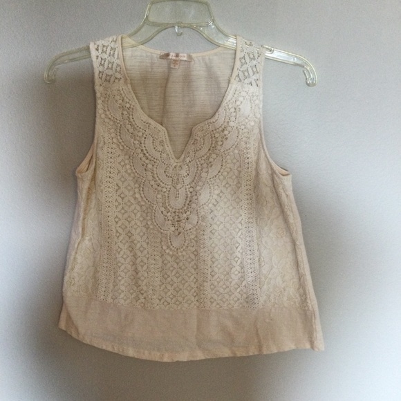 Skies Are Blue Tops - Skies Are Blue Ivory Crochet Front Tank Top Size Small.